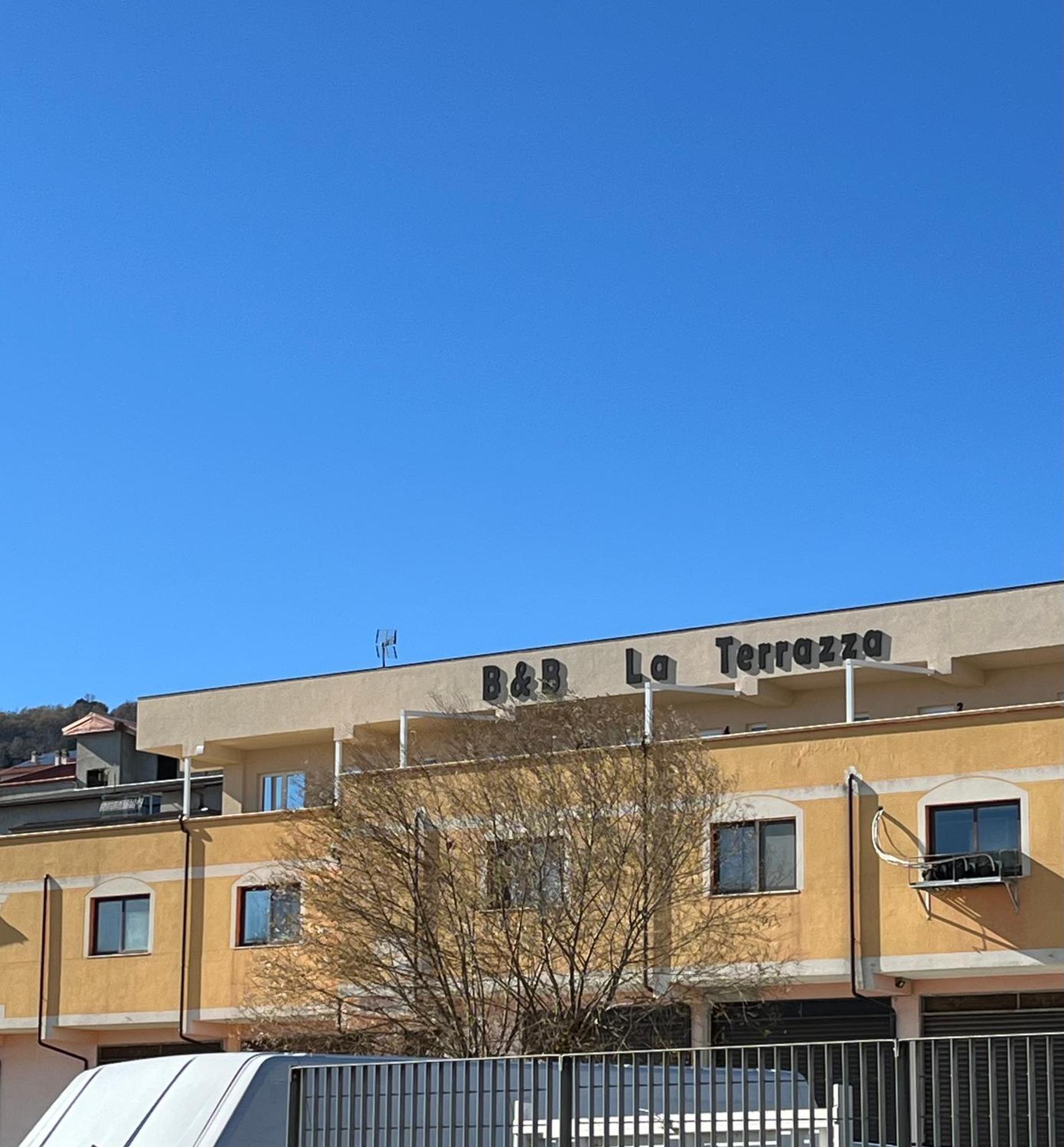 B&B La Terrazza Polifrone Cotronei Exterior photo